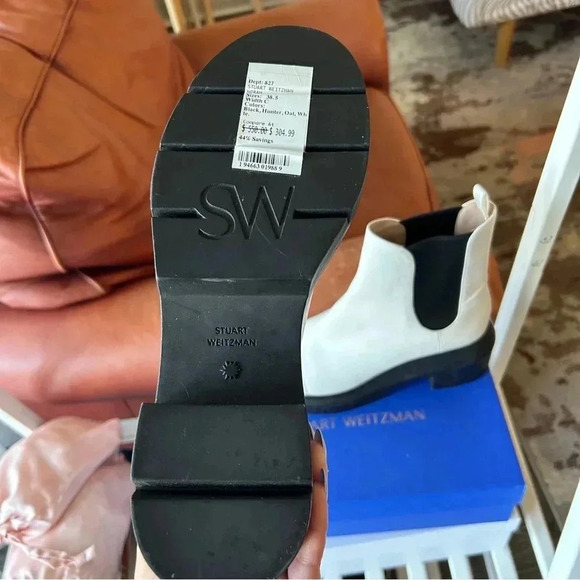 Stuart Weitzman Norah White Leather Chelsea Boots - Picture 8 of 8